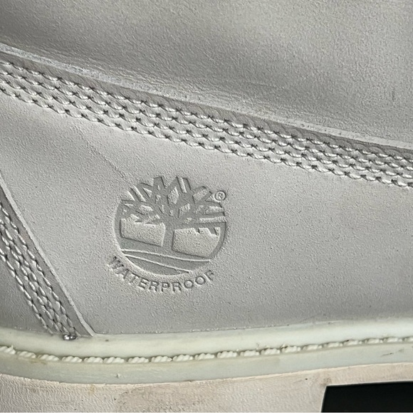Timberland Women's White Lace Up Boots - Picture 9 of 11